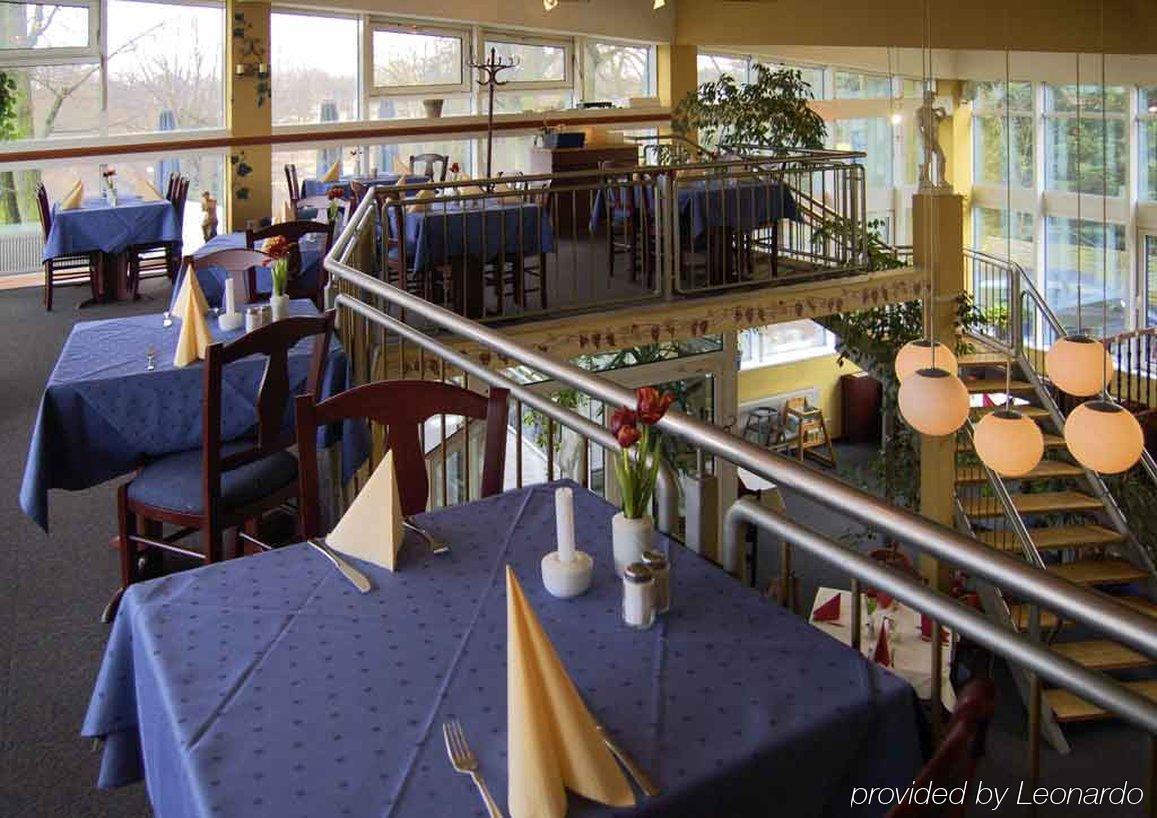 Hotel โกรสบีเรน ภายนอก รูปภาพ